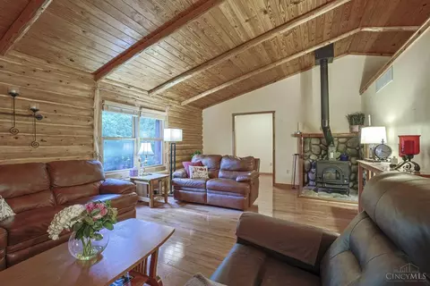 Living - 4575 Shephard Rd, Batavia, OH 45103 photo 1 of 4