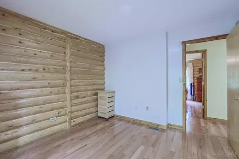 Bedroom - 4575 Shephard Rd, Batavia, OH 45103 photo 4 of 5