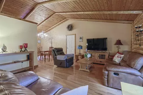 Living - 4575 Shephard Rd, Batavia, OH 45103 photo 3 of 4