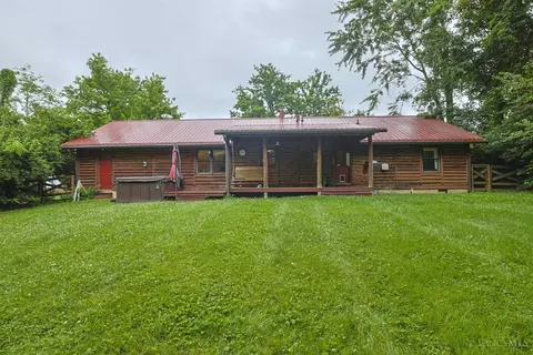 Exterior - 4575 Shephard Rd, Batavia, OH 45103 photo 4 of 7