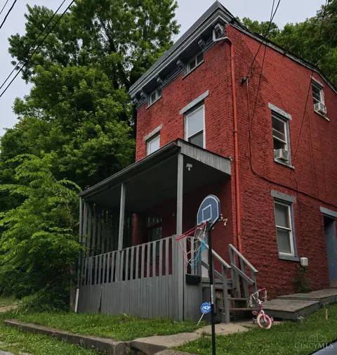 2457 Everglade Pl, Cincinnati, OH 45214