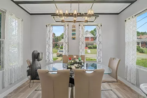 Dining - 2855 Shaffer Ave, Cincinnati, OH 45211 photo 1 of 2