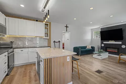 Kitchen - 2855 Shaffer Ave, Cincinnati, OH 45211 photo 3 of 4