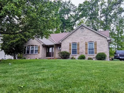 6250 Deerhaven Ln, Loveland, OH 45140