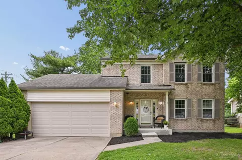 7758 Meadow Crest Ct, Maineville, OH 45039