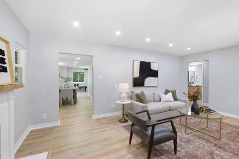 Living - 8801 Plainfield Rd, Cincinnati, OH 45236 photo 1 of 7