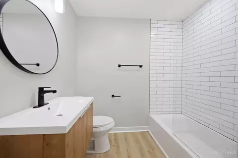 Bath - 8801 Plainfield Rd, Cincinnati, OH 45236 photo 5 of 5