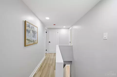Entry Way - 8801 Plainfield Rd, Cincinnati, OH 45236 photo 5 of 11