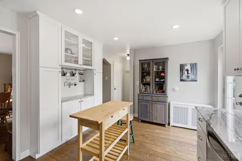 Kitchen - 949 Redway Ave, Cincinnati, OH 45229 photo 3 of 3