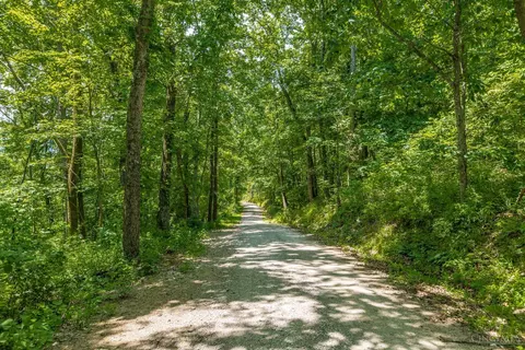 745 Coon Holw, Blue Creek, OH 45616