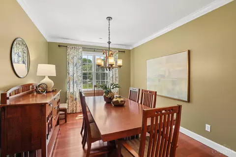 Dining - 538 Lang Rd, Cincinnati, OH 45244 photo 1 of 2
