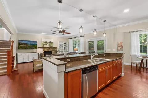 Kitchen - 538 Lang Rd, Cincinnati, OH 45244 photo 1 of 5