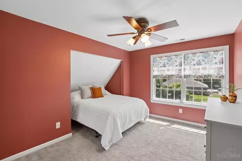 Bedroom - 538 Lang Rd, Cincinnati, OH 45244 photo 4 of 5