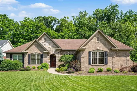 1278 Ridgewood Dr, Loveland, OH 45140