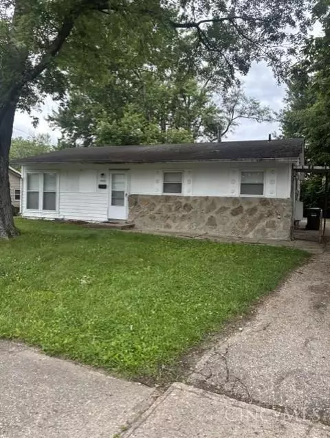 9585 Ridgemoor Ave, Cincinnati, OH 45231