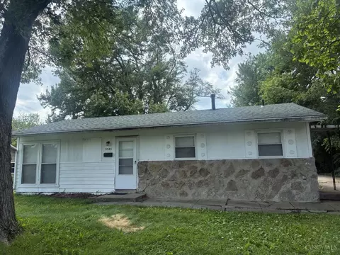 9585 Ridgemoor Ave, Cincinnati, OH 45231