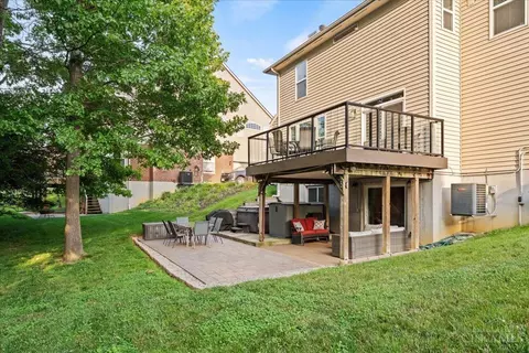 Exterior - 4615 Stablehand Dr, Batavia, OH 45103 photo 3 of 7