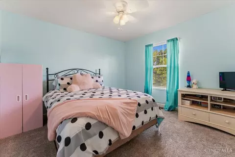 Bedroom - 4615 Stablehand Dr, Batavia, OH 45103 photo 5 of 7