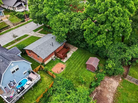 View/Area - 5116 Blaesi St, Cincinnati, OH 45227 photo 5 of 6