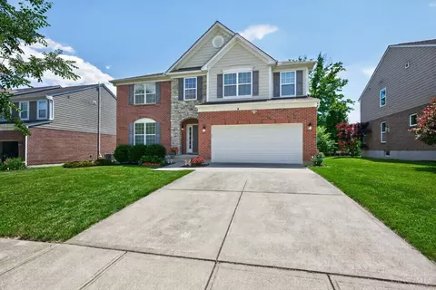 Exterior - 4619 Plummer Pl, Mason, OH 45040 photo 2 of 10