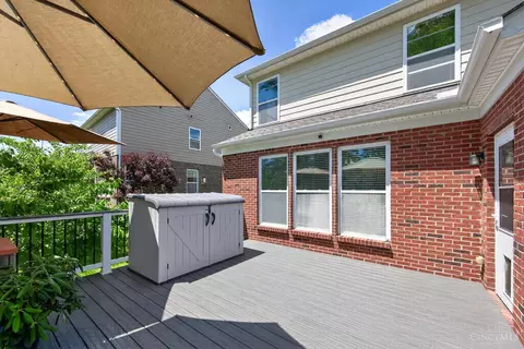 Exterior - 4619 Plummer Pl, Mason, OH 45040 photo 7 of 10