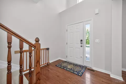Entry Way - 4619 Plummer Pl, Mason, OH 45040 photo 2 of 6