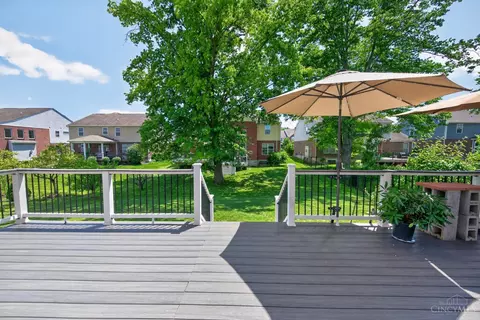 Exterior - 4619 Plummer Pl, Mason, OH 45040 photo 9 of 10