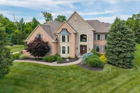 8620 Ivy Trails Dr, Cincinnati, OH 45244
