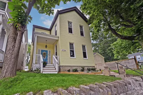 4704 Whetsel Ave, Cincinnati, OH 45227