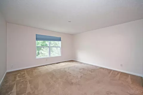 Bedroom - 833 Linden Crk, Morrow, OH 45152 photo 1 of 7