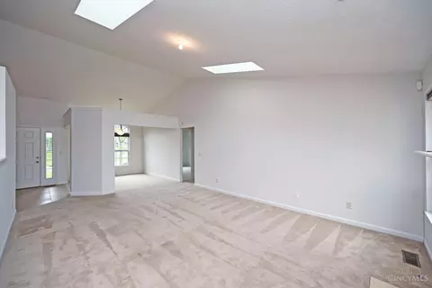 Living - 833 Linden Crk, Morrow, OH 45152 photo 5 of 5