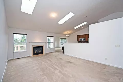 Living - 833 Linden Crk, Morrow, OH 45152 photo 1 of 5