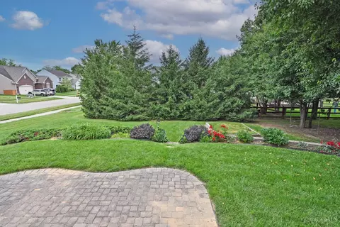 Exterior - 833 Linden Crk, Morrow, OH 45152 photo 6 of 16