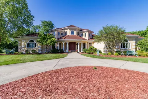 1251 Barton Ln, Lebanon, OH 45036