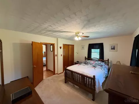 Bedroom - 2647 Germany Rd, Beaver, OH 45613 photo 2 of 6