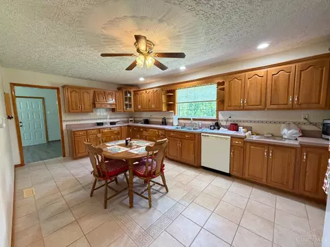 Kitchen - 2647 Germany Rd, Beaver, OH 45613 photo 1 of 2