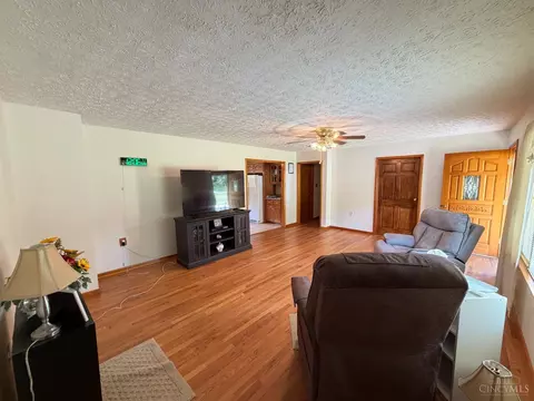 Living - 2647 Germany Rd, Beaver, OH 45613 photo 2 of 4
