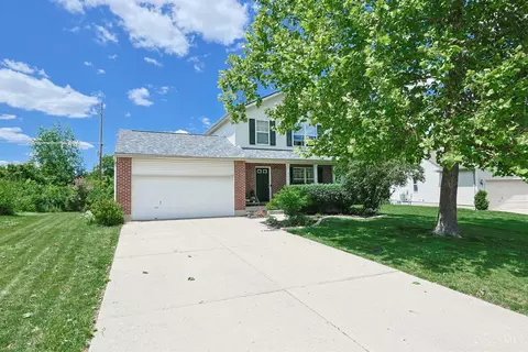 531 Lookout Ridge Dr, Lebanon, OH 45036