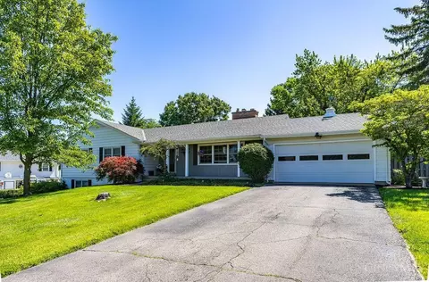 1611 Schirm Dr, Middletown, OH 45042