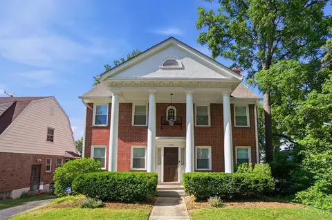 1132 Fenmore Dr, Cincinnati, OH 45237