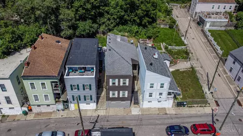View/Area - 404 Mohawk St, Cincinnati, OH 45214 photo 1 of 5