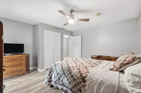 Bedroom - 8183 Sibcy Rd, Hamilton Township, OH 45039 photo 6 of 6