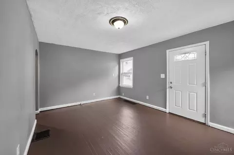 Other - 1723 Ashbrook Dr, Cincinnati, OH 45238 photo 5 of 10