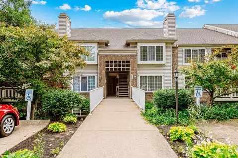 9860 Regatta Dr, Colerain Twp, OH 45252
