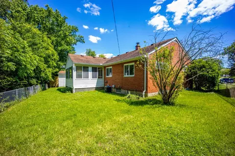 Exterior - 60 Beverly Ct, Hamilton, OH 45013 photo 8 of 9