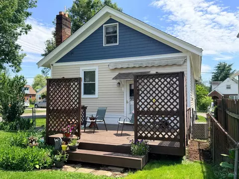 Exterior - 6848 Windward St, Cincinnati, OH 45227 photo 4 of 6