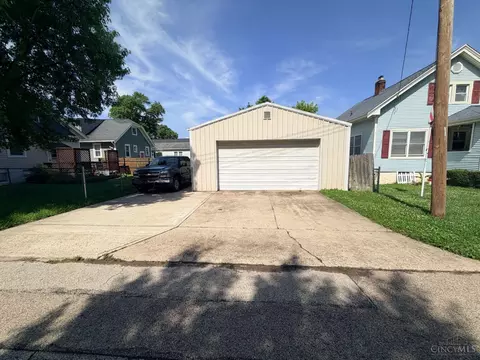 Exterior - 6848 Windward St, Cincinnati, OH 45227 photo 6 of 6