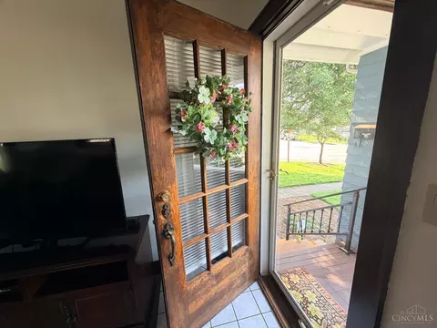 Entry Way - 6848 Windward St, Cincinnati, OH 45227 photo 1 of 1
