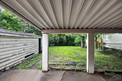 Exterior - 364 Ingram Rd, Greenhills, OH 45218 photo 3 of 5