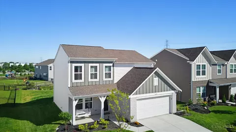 5478 Greenview Ln, Lebanon, OH 45036